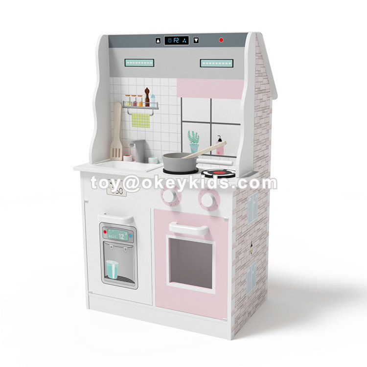 Small Barbie Playhouse Factory