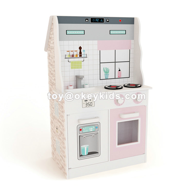 China Small Barbie Playhouse