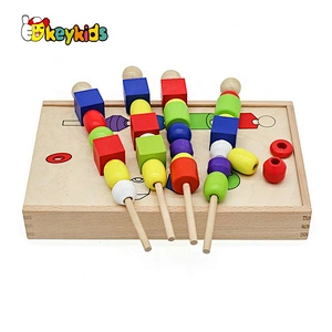 New hottest preschool kids wooden beaded game for threading W12E043