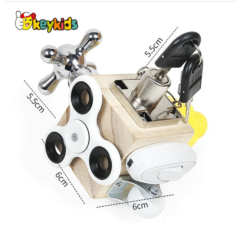 High quality wooden educational learning toys busy box for kids W12D297
