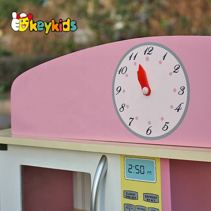 New design kids pretend play pink wooden kitchen toy W10C238