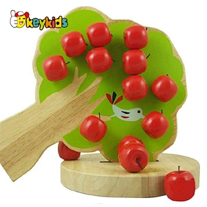 New design children toy wooden magnetic apple tree W01A091