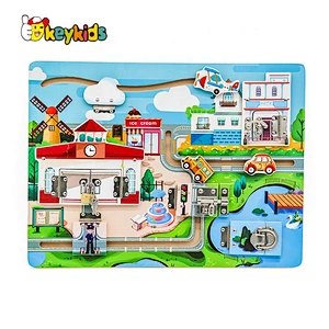 Custom travel busy board wooden latches board for children W12D166