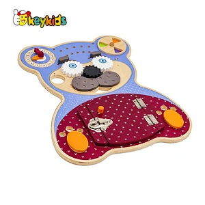 2019 Top sale DIY bear wooden montessori busy board for kids W12D120
