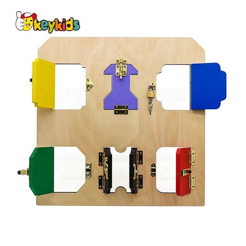 Custom travel busy board wooden latches board for children W12D166