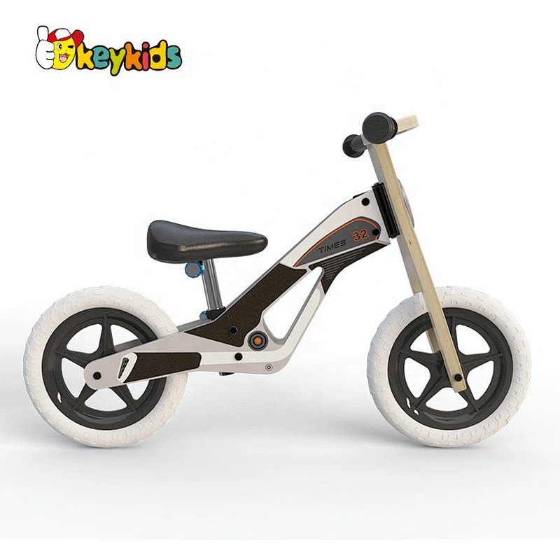 New design small wooden baby bike for preschool W16C293