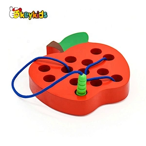 Hot sale threading activity wooden travel lacing game for children W11E095