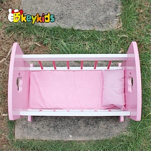 Top sale kids wooden toy 18 inch doll bed for wholesale W06B052