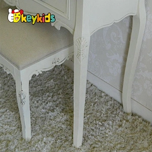 New and popular white wooden dressing table with mirror and stool W08H021