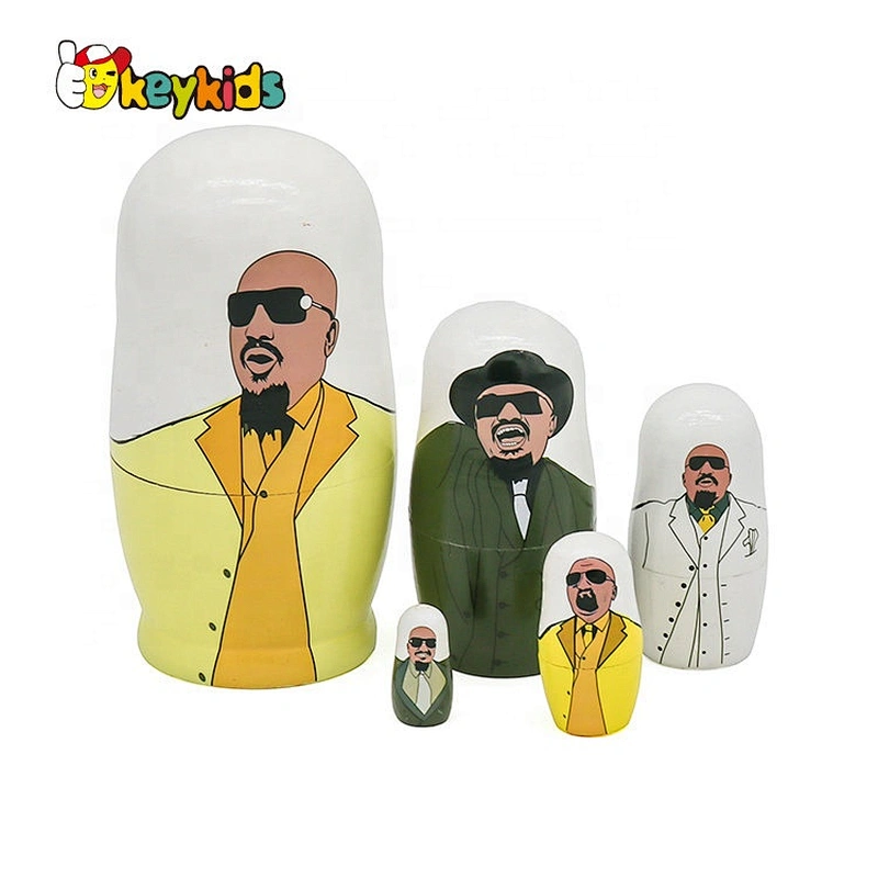 Hand paint 5 in 1 wooden russian nesting dolls with customize W06D146