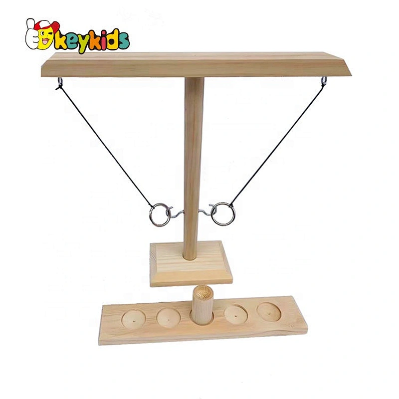 2021 New design fun wooden hook and ring toss battle game W01A423