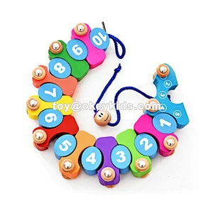 2019 New arrival funny wooden pull along egg toy for baby W05C114
