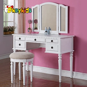 Classic furniture style modern wooden dressing table with 3 mirror around W08H020