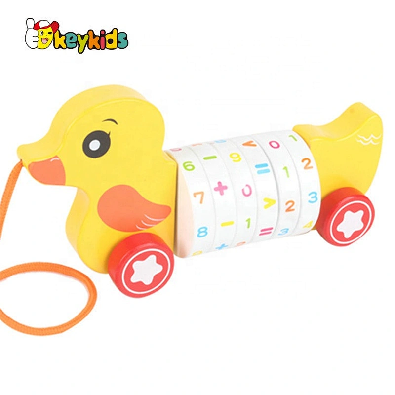 2020 New hottest preschool wooden pull animal toy for toddlers W05B190