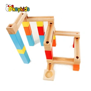 2019 Top fashion 107 PCS educational wooden marble run set for children W04E086