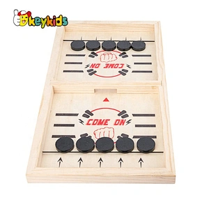 high quality 2 in 1 folding wooden sling puck board game for kids W11A119