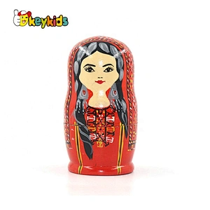 Hand painted 5 in 1 wooden toy nesting dolls for children W06D144