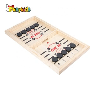 high quality 2 in 1 folding wooden sling puck board game for kids W11A119