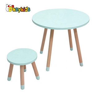 High Quality Pink Round Wooden Play Table And Chairs Set For Wholesale W08G273