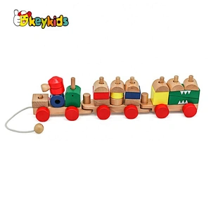 2019 New arrival educational wooden crocodile drag toy for children W05C121
