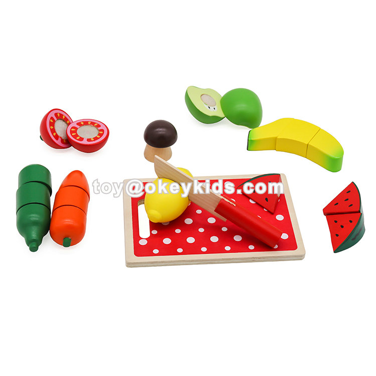 China Wooden Kitchen Food Toys