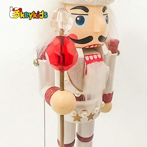 2019 Handcraft children wooden functional nutcracker for wholesale W02A339