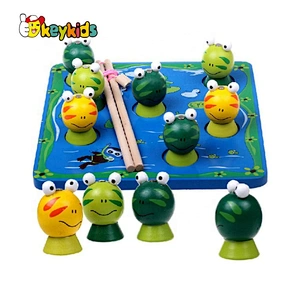 2020 New design educational wooden frog game for kids W01A374
