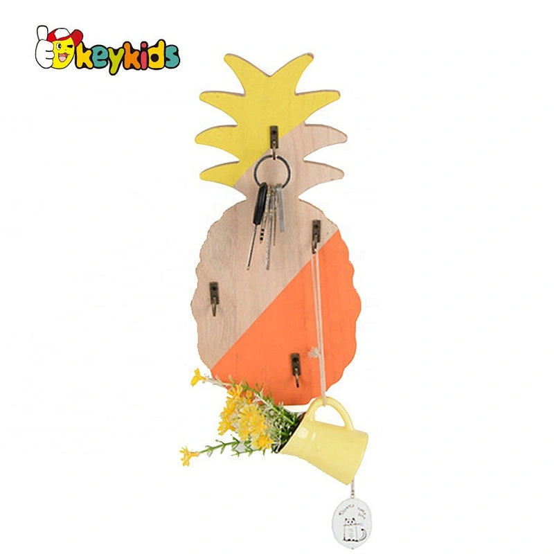 Decorative wooden wall hanging hooks for wholesale W09B101