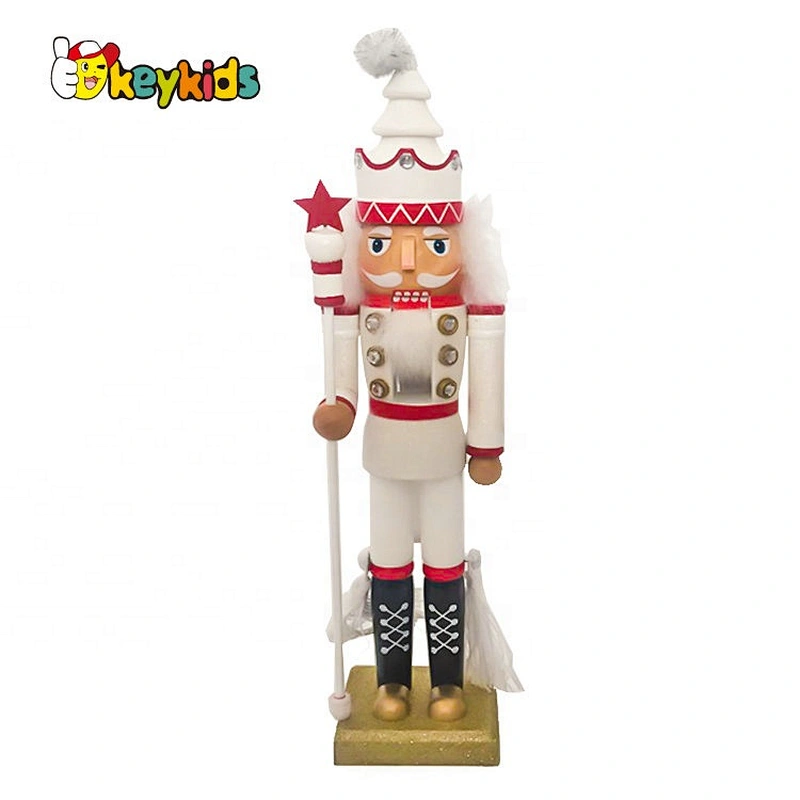 2019 New customize handcraft wooden nutcracker figurine for decor W02A334
