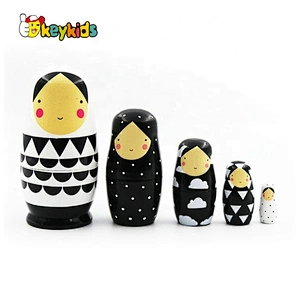 New Design Wooden Hand Painted Russian Doll Toy For Toddlers W06D138