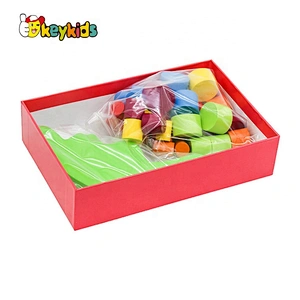 2021 Hot selling early educational toys wooden block balance game for children W11F095