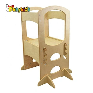 high quality safety wooden kitchen helper stool for kids W08G279