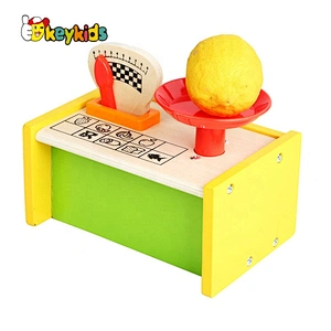 2021 Wooden tool table Platform scale toy for kids W10D290