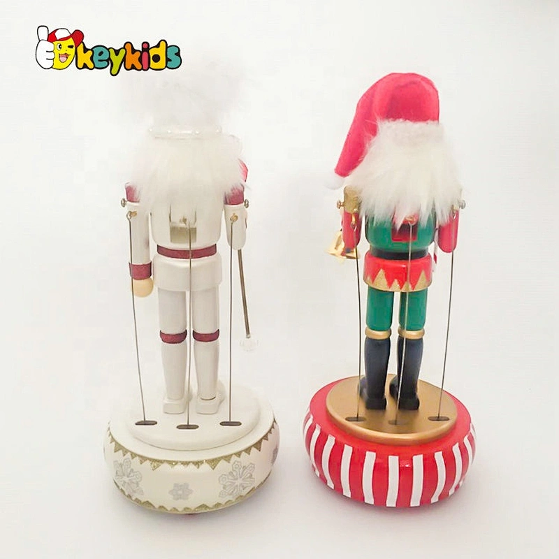 2019 High quality decor wooden white nutcracker soldier with bass W02A338