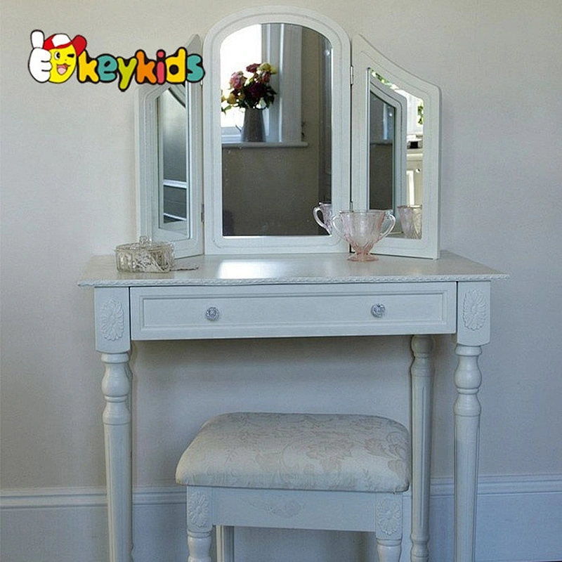 Fashion Modern White Wooden Makeup Play Set With Stool And Mirror W08H018