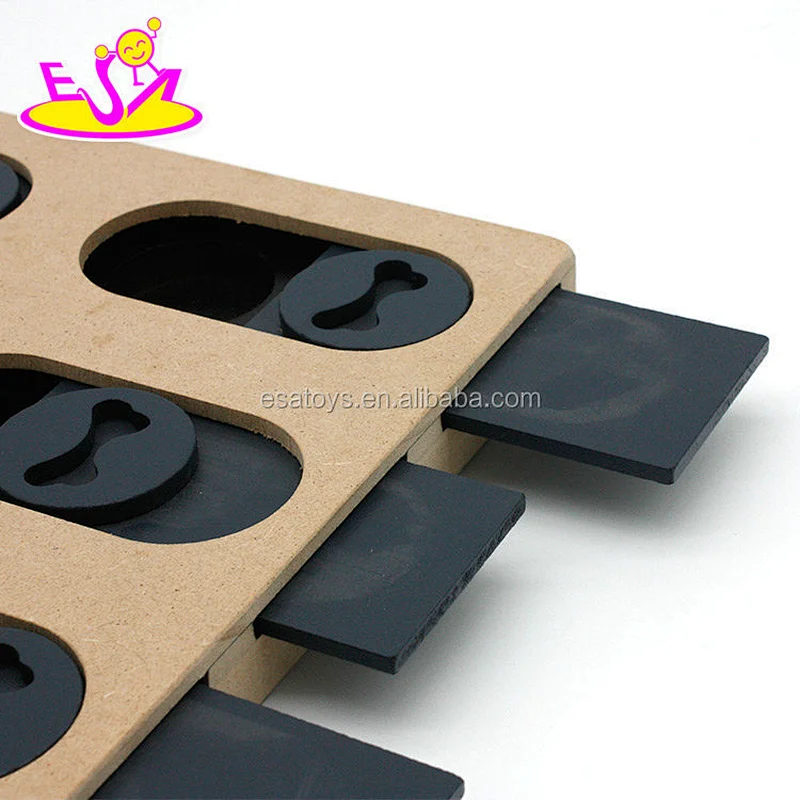 New hottest interactive treat food hiding puzzle wooden pet toys for dogs and cats W06F068