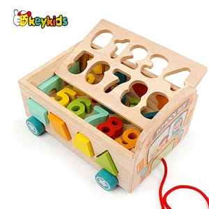 2020 New arrived educational wooden school bus toy for toddlers W05C141