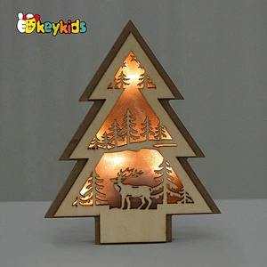 2020 High quality hanging wooden christmas wall decor with customize W09D102