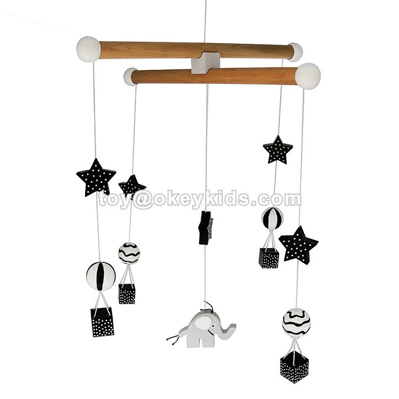 Customize colorful wooden cot mobile for baby crib W08K037