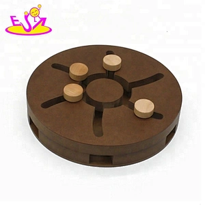 New design feeder hide and seek wooden indestructible pet toy for interactive W06F089