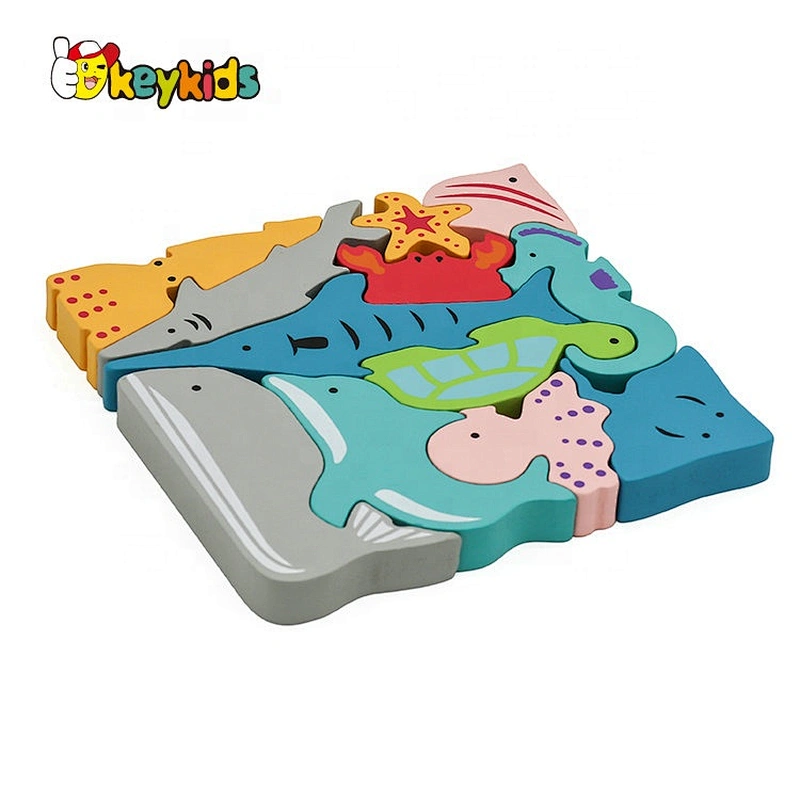 2021 Customize colored wooden fish block puzzle for kids W14A252