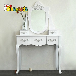 Fashion Modern White Wooden Makeup Play Set With Stool And Mirror W08H018
