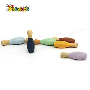 Early developmental toys bowling game wooden kids bowling set with ball W01D074