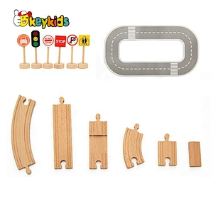 2020 New hottest 50 pcs wooden train track set for boys W04C193