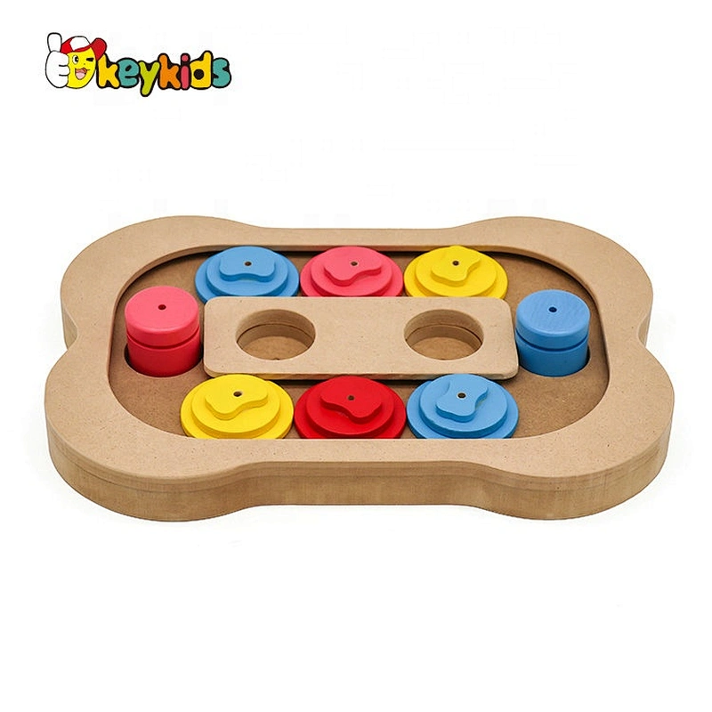Wholesale creative paw shape wooden interactive dog toys best design pet IQ training wooden interactive dog toys W06F035
