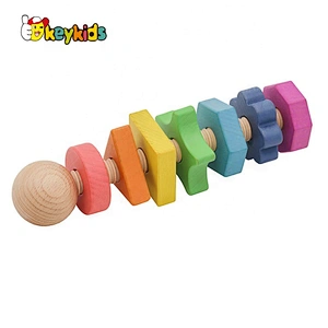 2021 Customize educational wooden rainbow nut toy for kids W03C037