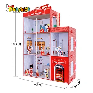 2020 Top sale preschool wooden firefighter toy for children W04B084