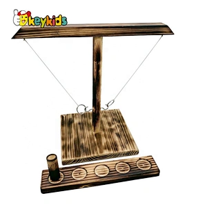 2021 New design wooden hook and ring toss battle game W01A419