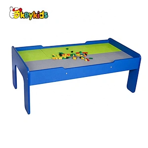 High quality children wooden train activity table with blocks playing W04C182