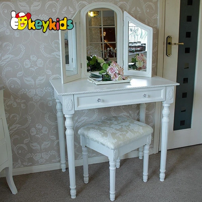 Classic furniture style modern wooden dressing table with 3 mirror around W08H020